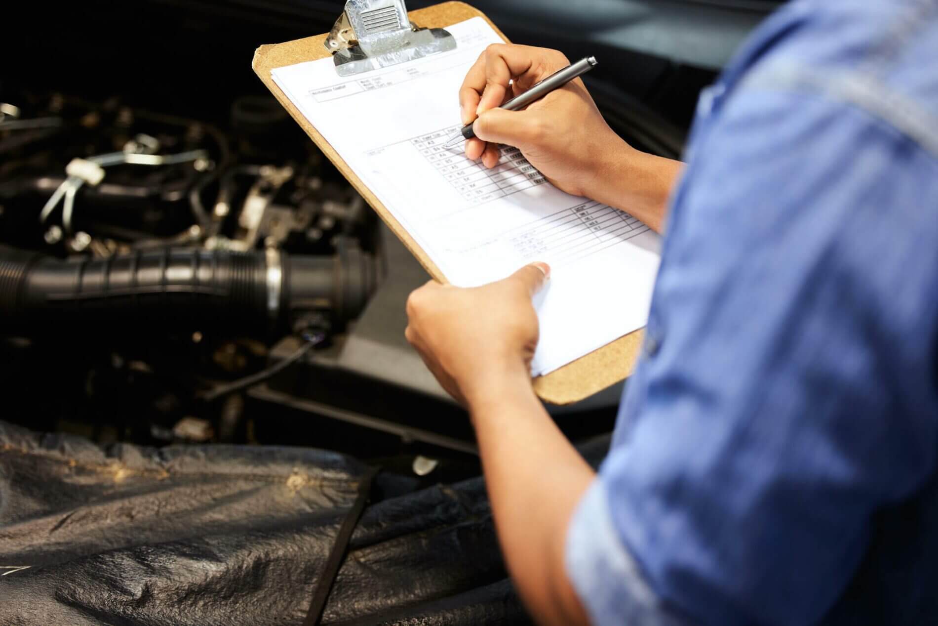 How does humidity affect car painting